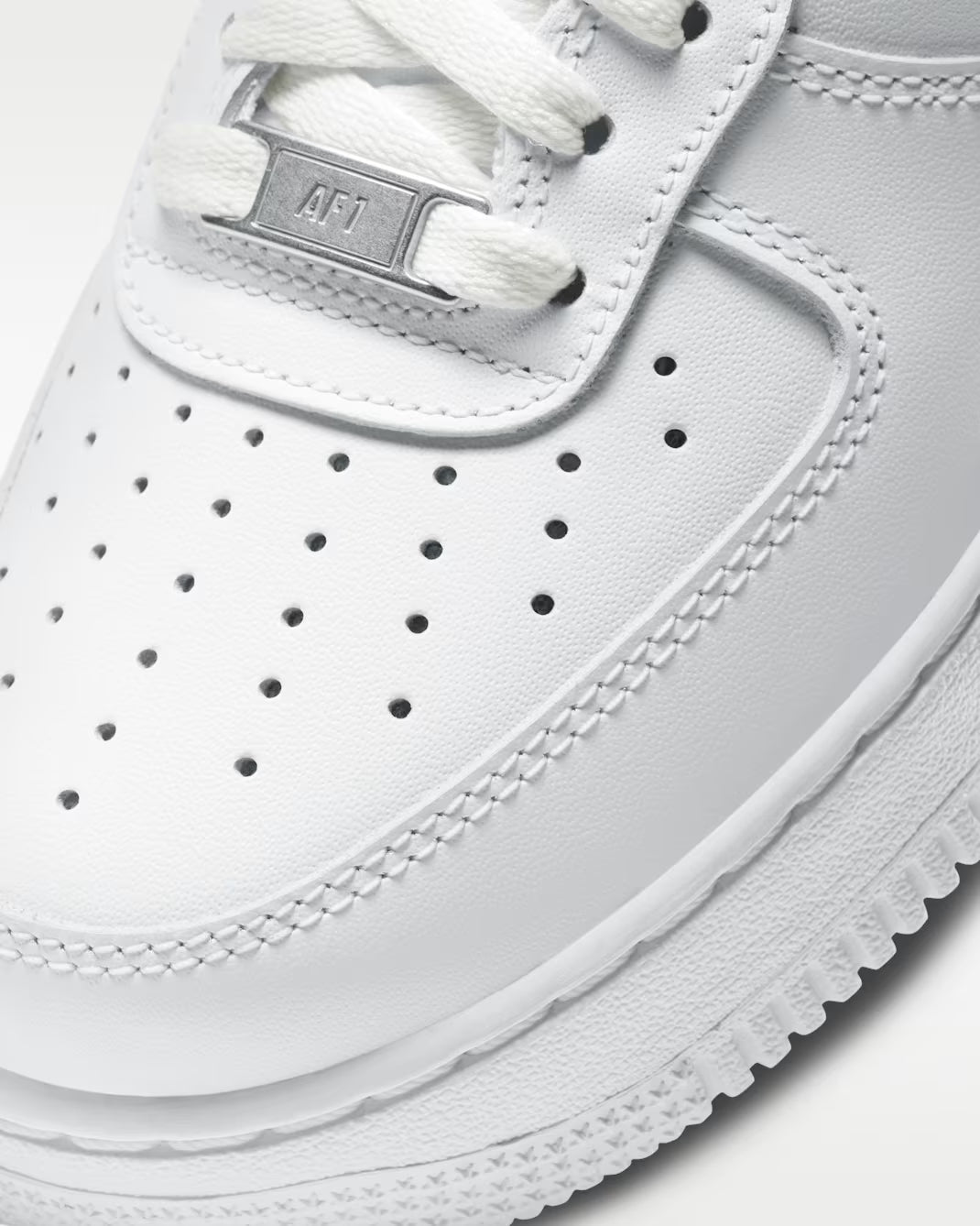 Nike Air Force 1 All White