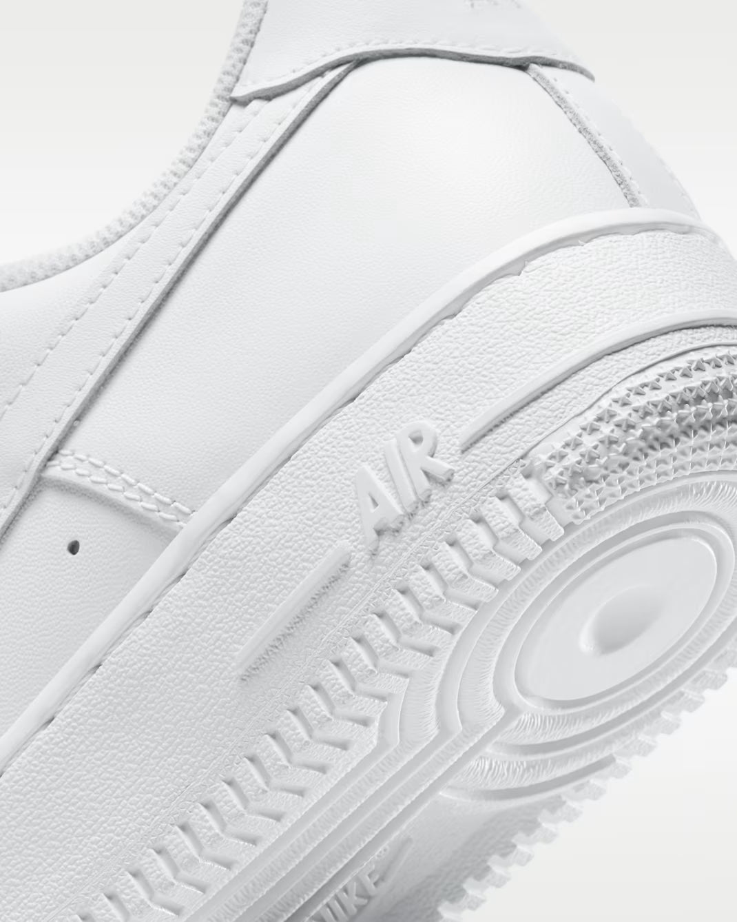 Nike Air Force 1 All White