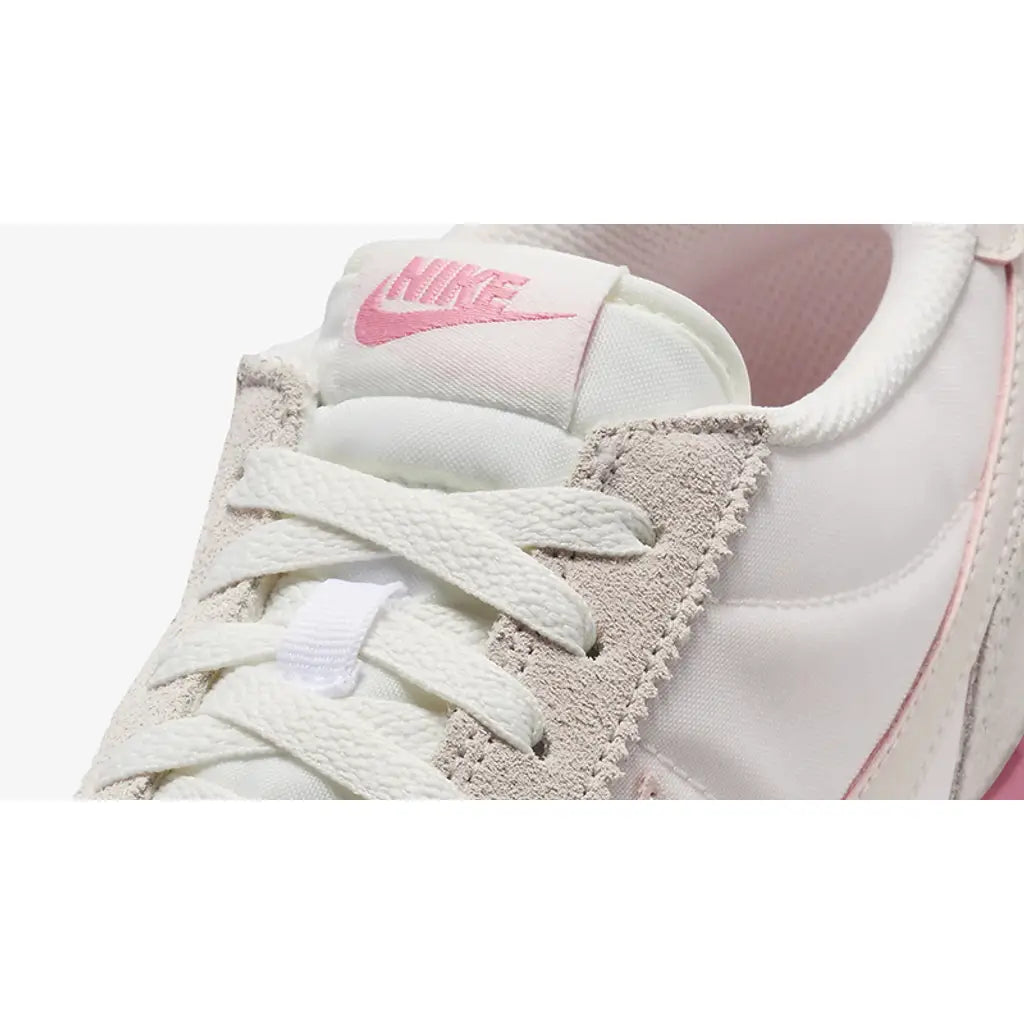 Nike Cortez Light Pink