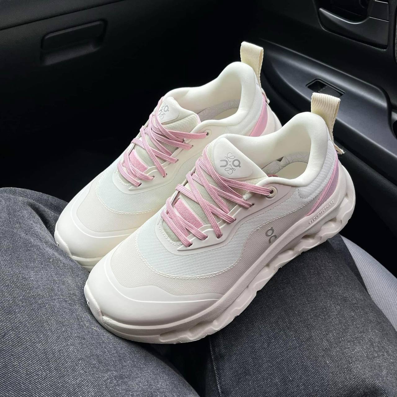 Loewe x On Cloudtilt 2.0 Pink/White