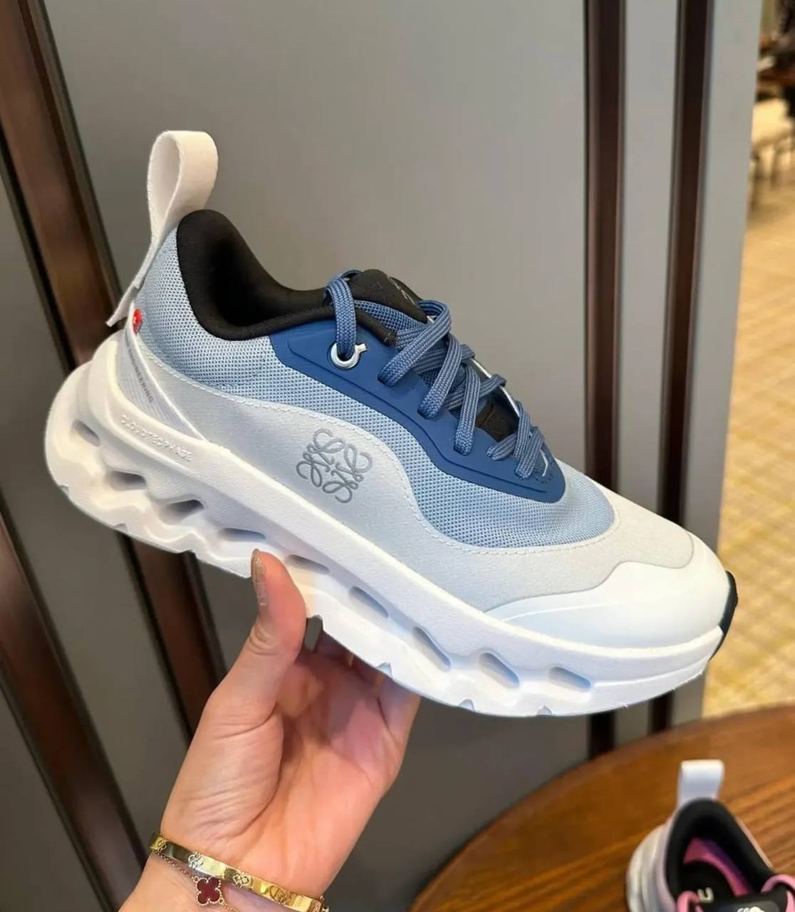 Loewe X On cloudtilt 2.0 Blue Navy