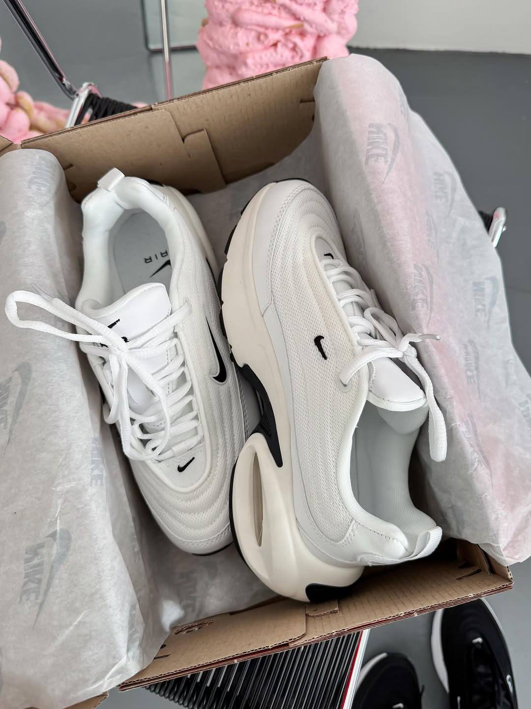 Nike Air Max Portal White Black