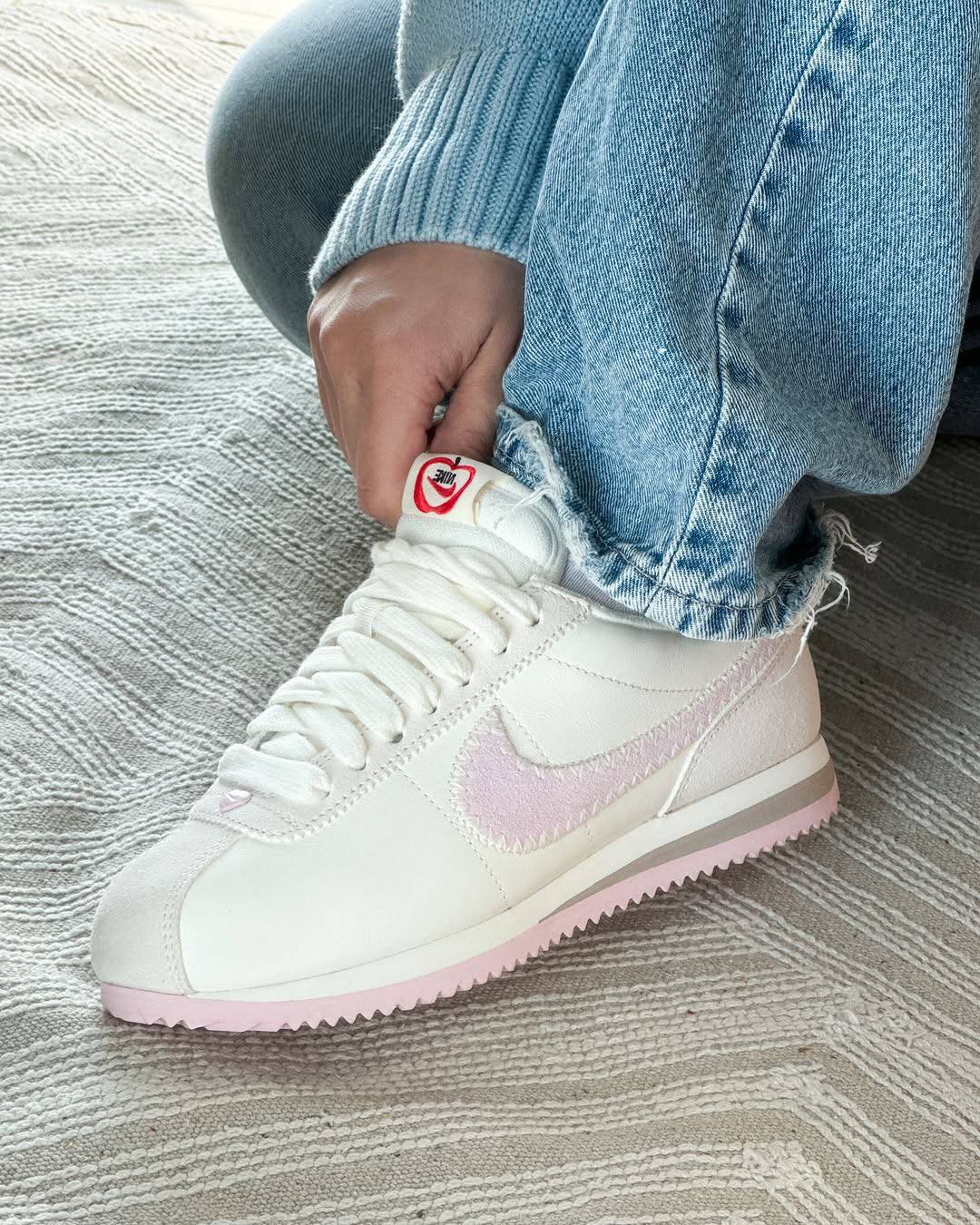 Nike Cortez Valentines