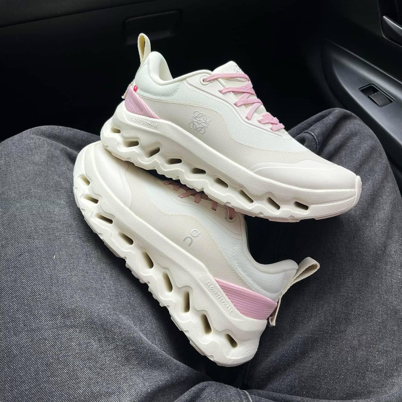 Loewe x On Cloudtilt 2.0 Pink/White