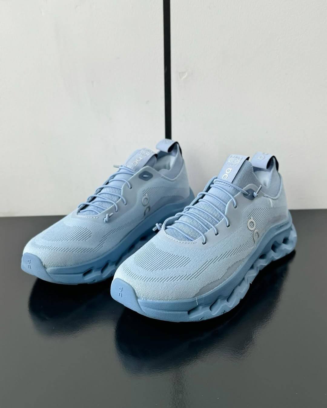 Loewe x On Cloudtilt Forever Blue
